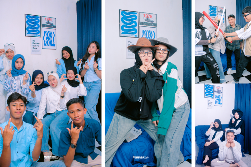 Blue Room